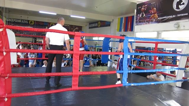 27 Ядыкин Иван(Moscowboxing) Улоев Артур(Левша)