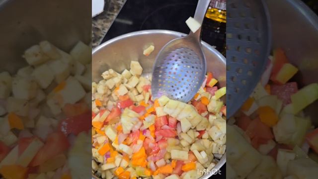 Киноа взрыв вкусовых сосочков 😄 
Рецепт который покорил мою семью из 10 человек