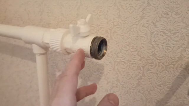 Кронштейны для чугунного радиатора отопления вешаем красиво с обоями поверх их опор_7530.11.10 смотреть онлайн