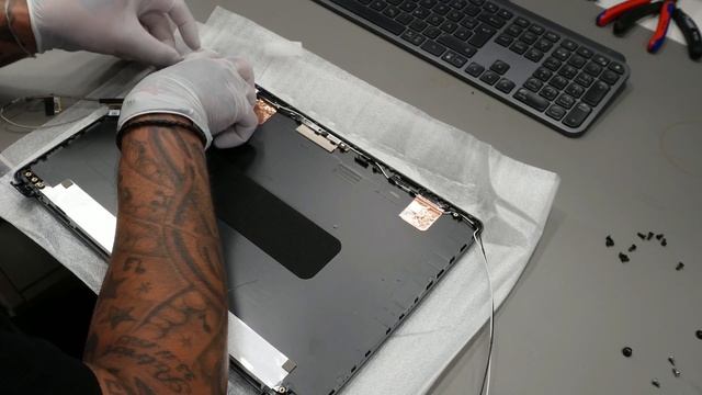 #InsideKavits: Der größte Fehler beim Acer Aspire 3, Acer Deckel Reparatur, Notebook Reparatur смотреть онлайн