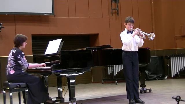 Ж.-Б. Лойе Соната для трубы B-dur, I-III части. Скрябин. Прелюдия.