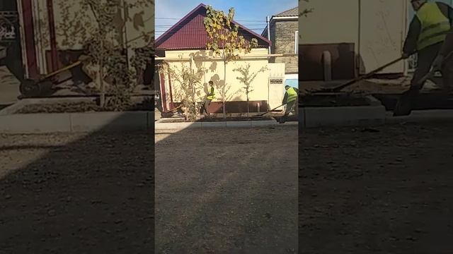 асфальт на улице Толстого города Хасавюрта смотреть онлайн