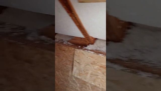 двухэтажный сарай. скоро на канале появится тематика деревни и начнем с крутого сарая для животных смотреть онлайн