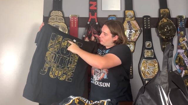 WWEShop Mystery T-Shirt Bags UNBOXING! смотреть онлайн