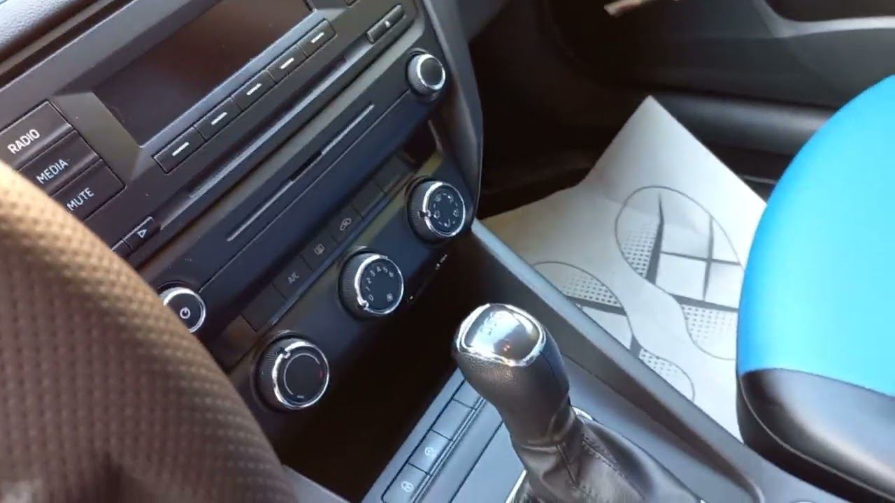 SKODA OCTAVIA 2014 год смотреть онлайн