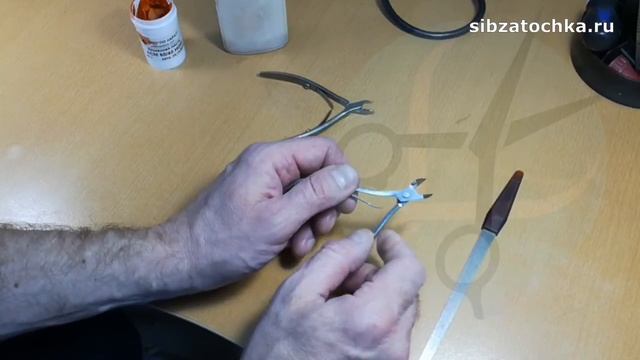 Заточка маникюрного инструмента. Обзор курса. Отрыок №1. смотреть онлайн