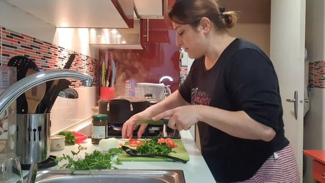 Зелёный борщ из шпината ?? Инна Судакова меня "заразила" своей идеей покупки креста ? смотреть онлайн