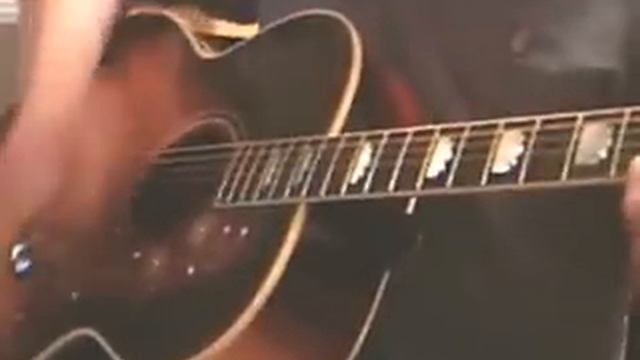 Gibson J-200 Pinball Wizard-ry смотреть онлайн