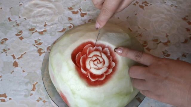Карвинг из овощей и фруктов арбуз แกะสลักผลไม้ Vegetable Carving карвинг смотреть онлайн
