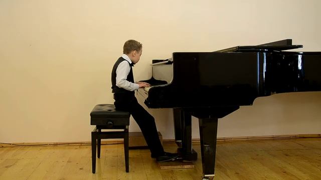 Крамаренко Владимир 9 лет Р.Верещагин "Грустная песенка" смотреть онлайн