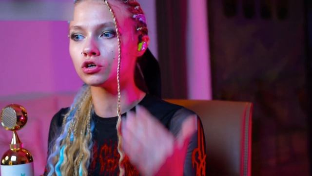 Интересности от Саши! "Изучаю английский по книгам!" @kvashenaya #квашеная смотреть онлайн