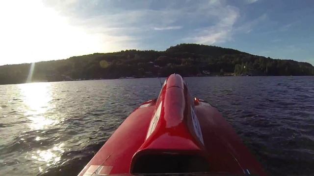 Powerboat Racing смотреть онлайн