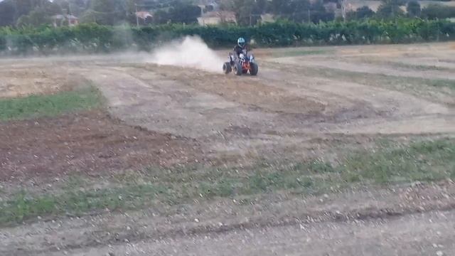 in pista con il quad Kayo AU110 смотреть онлайн