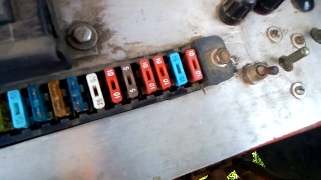 Проводка трактора Т-25. смотреть онлайн