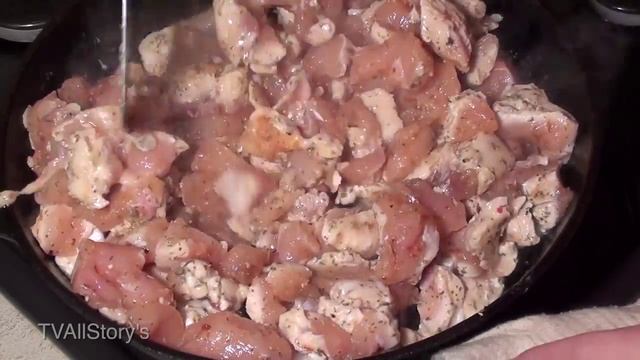 Гуляш из куриного филе с французскими и грузинскими нотками смотреть онлайн