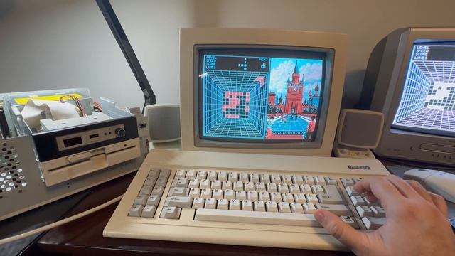 Uneventful Game of Welltris on Vendex 888-XT смотреть онлайн