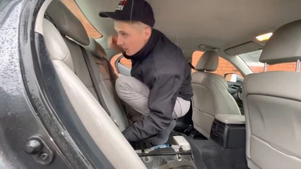 Снятие Сабвуфера Lexus IS 2008 Mark Levinson.