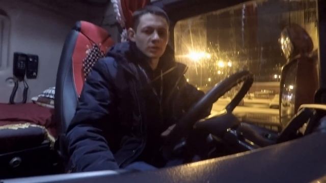 Процедура прохождения границы Польша - Украина. Дорохуск - Ягодин смотреть онлайн