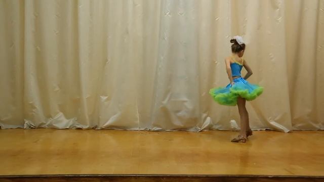 Дорохина Алиса, 8 лет, Самба, танец смотреть онлайн