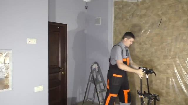 НАТЯЖНЫЕ ПОТОЛКИ. Очень подробная инструкция. Монтаж от первого лица. смотреть онлайн