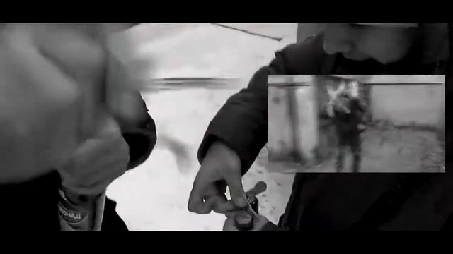!!ШОК СМОТРЕТЬ ВСЕМ!!!!ХРЕНЬ!!!!ШКОЛЬНИК БЬЕТ БУТЫЛКУ ОБ ГОЛОВУ!!! смотреть онлайн