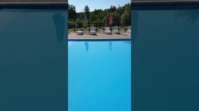 Обзор летней аква-зоны спа-отеля ШишкiNN! Как найти отель с бассейном в Украине? смотреть онлайн