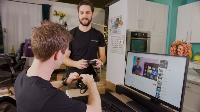 The ALL-AMAZON BASICS Gaming Battlestation! смотреть онлайн