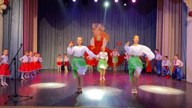 Свято весни у Новопетрівському будинку культури #танці #танцы #детскийканал смотреть онлайн