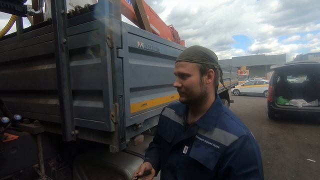 Монтаж маслоохладителя на манипулятор KANGLIM KS2056H. Особенности установки и зачем он нужен смотреть онлайн