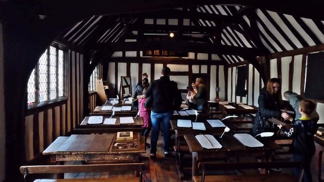 Stratford upon Avon - Shakespeare's Home Town смотреть онлайн