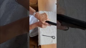 осмотр оружия, заряжание на службу