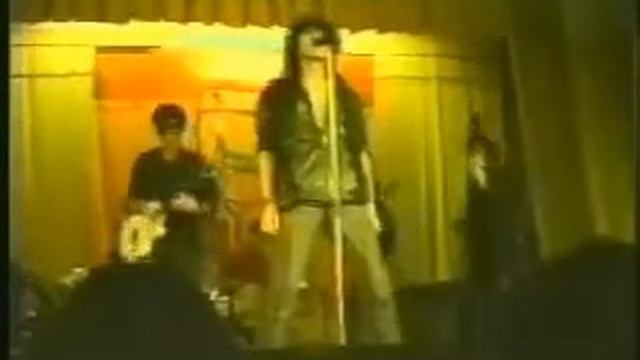 Группа Кино - концерт в Ленинграде (ДК Первомайский) (1987) смотреть онлайн