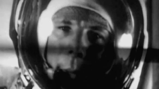 12 апреля. День космонавтики. Юрий Гагарин. Первый полет человека в космос. смотреть онлайн