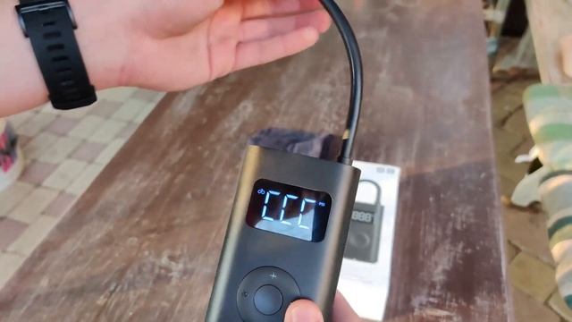 Rýchly test: Xiaomi Mi Portable Air Pump смотреть онлайн