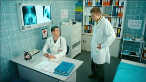 Интерны: Тебя стучаться не учили?