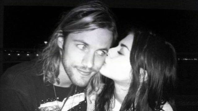 ИНТЕРЕСНЫЕ ФАКТЫ ПРО ЕДИНСТВЕННУЮ ДОЧЬ КУРТА КОБЕЙНА / ФРЭНСИС БИН КОБЕЙН смотреть онлайн