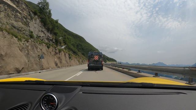 ПОВ-ДРАЙВ ✅ SAN GOTTARDO, ГОРНЫЙ ПЕРЕВАЛ В ШВЕЙЦАРИИ #porsche #switzerland #road смотреть онлайн