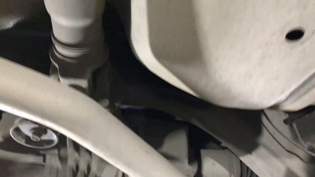 Honda Pilot вибро- шумоизоляция внешняя, без разбора салона, да и антикор защита лишней не бывает смотреть онлайн