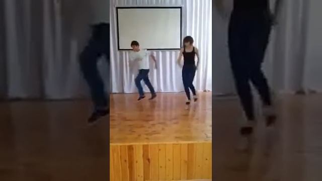 Макс Корж Время смотреть онлайн