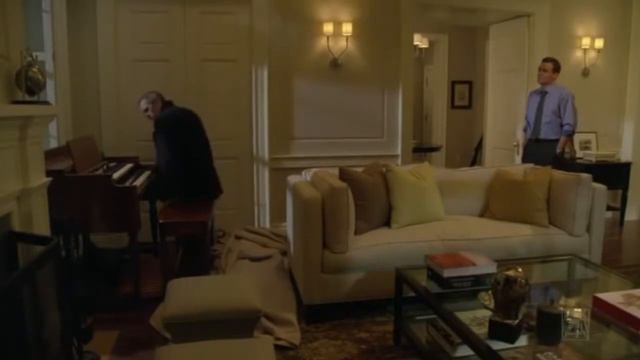 Dr. House playing the piano смотреть онлайн