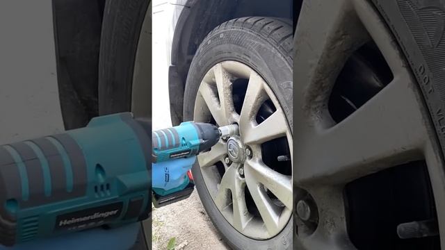 Наглядная разница между обычными и ударными головками смотреть онлайн