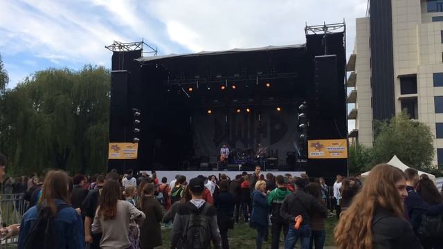 NevermindiA - Парад планет (live, Rock&Buh fest 2017) смотреть онлайн