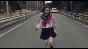 Автобус с людьми РАЗРЕЗАЛО на пополам