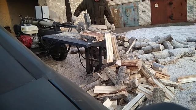 Дуб и Осина , колим дровоколом , -17 за бортом в НН. смотреть онлайн
