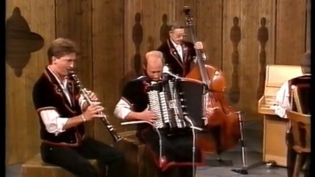 Kapelle Ruedi Renggli смотреть онлайн