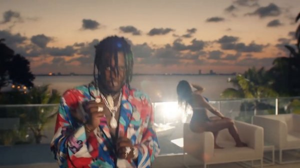 Migos - Slippery feat. Gucci Mane