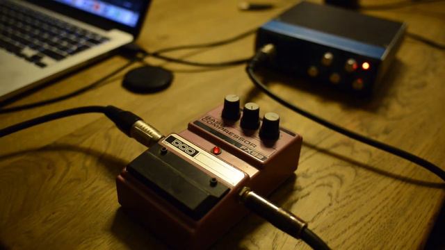 Trying out the DOD fx82 Bass compressor смотреть онлайн