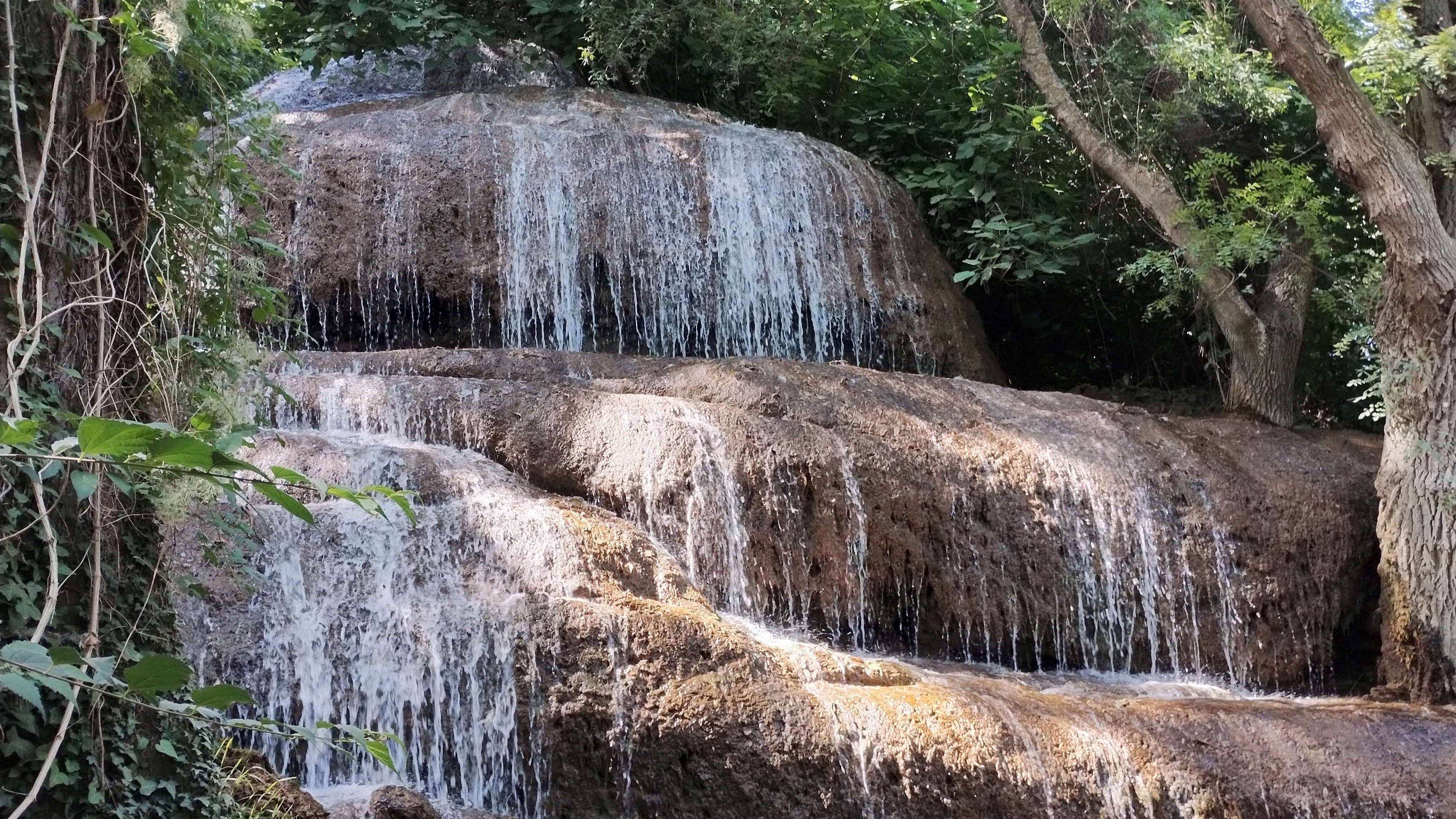 Неизвестная Испания. Водопады монастыря на реке Пьедра. часть 2 смотреть онлайн