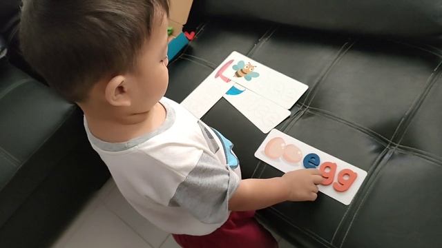 Vlog#19 | ZACHY'S MYSTERY BOX |SPELLING GAME смотреть онлайн