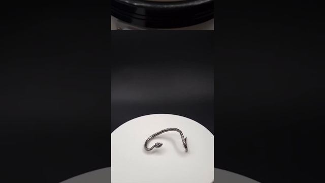 Моносерьга каффа "Витой змейка" Одиночная серьга Кафф на все ухо в мочку и хеликс / КаффыS0058 смотреть онлайн